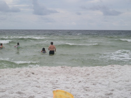 Kasen and Daddy in the ocean